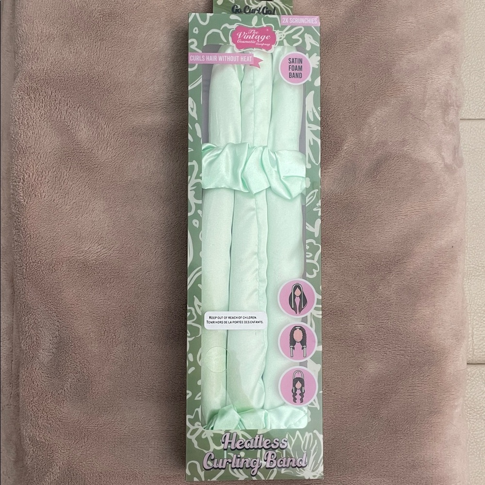 Vintage Satin Foam Curling Band in Mint Green